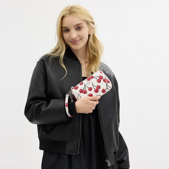 NWT！COACH Nolita 19 With Cherry Print - Picture 1 of 5